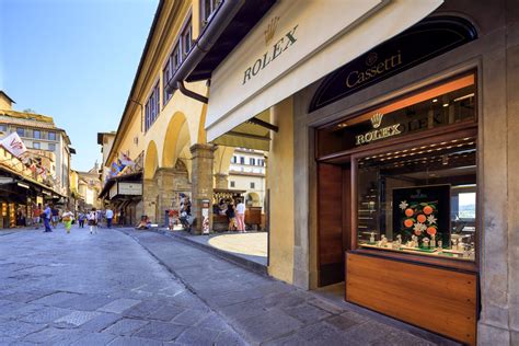 ‭Cassetti BOUTIQUE ROLEX‬ in Ponte Vecchio 29R 50125 Florence.